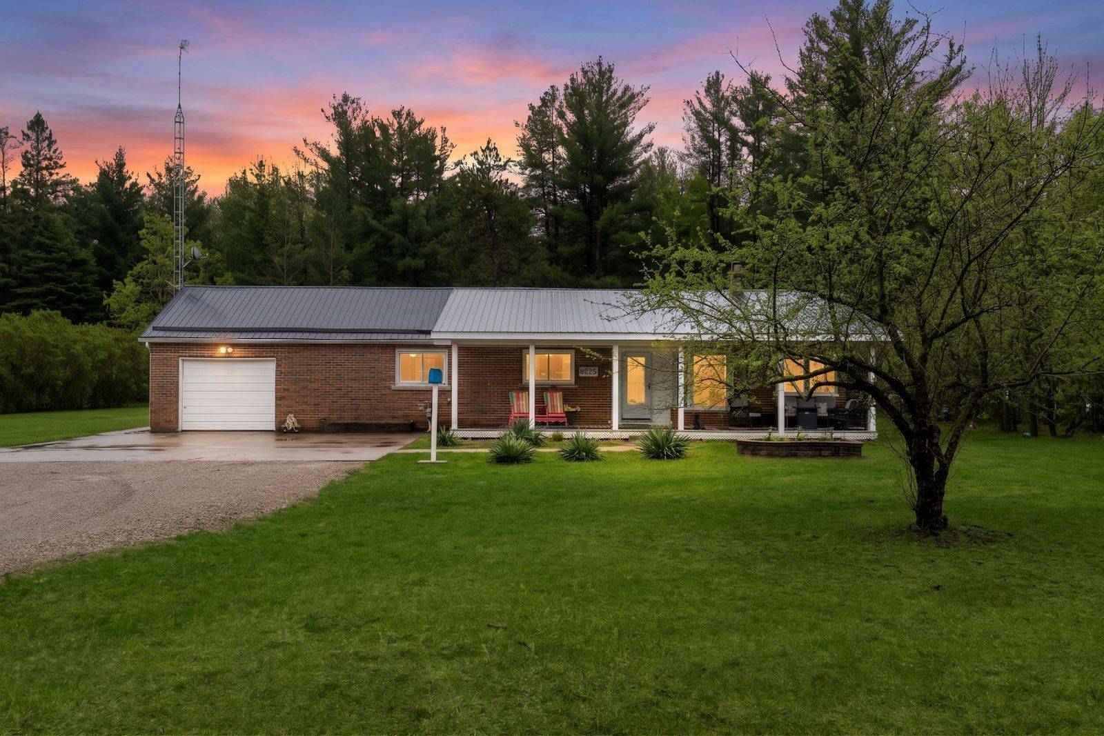 8225 Main Street Lisle N/A, Adjala-tosorontio, ON L0M 1M0