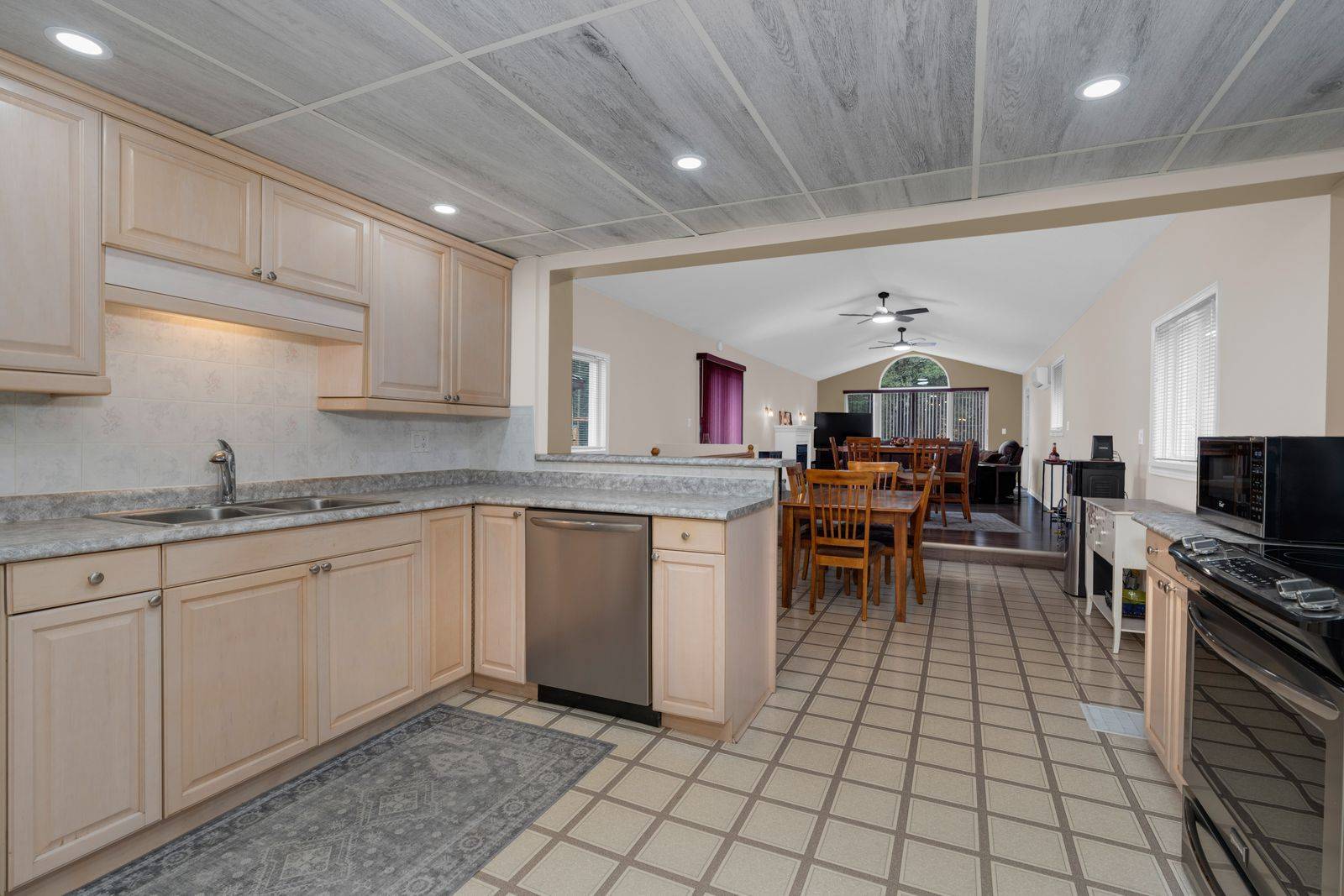 8225 Main Street Lisle N/A, Adjala-tosorontio, ON L0M 1M0