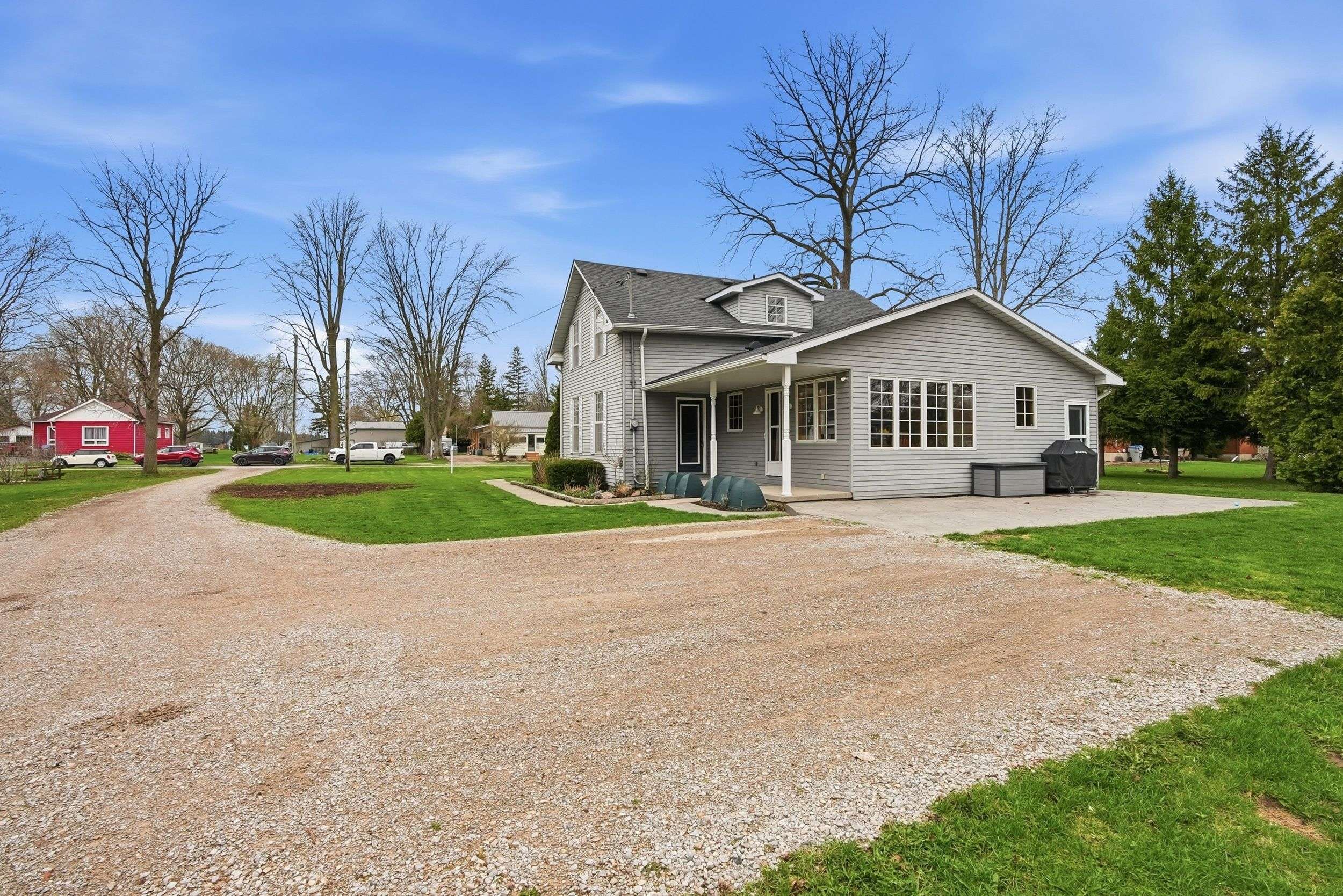 160 West Park DR S, North Middlesex, ON N0M 2K0