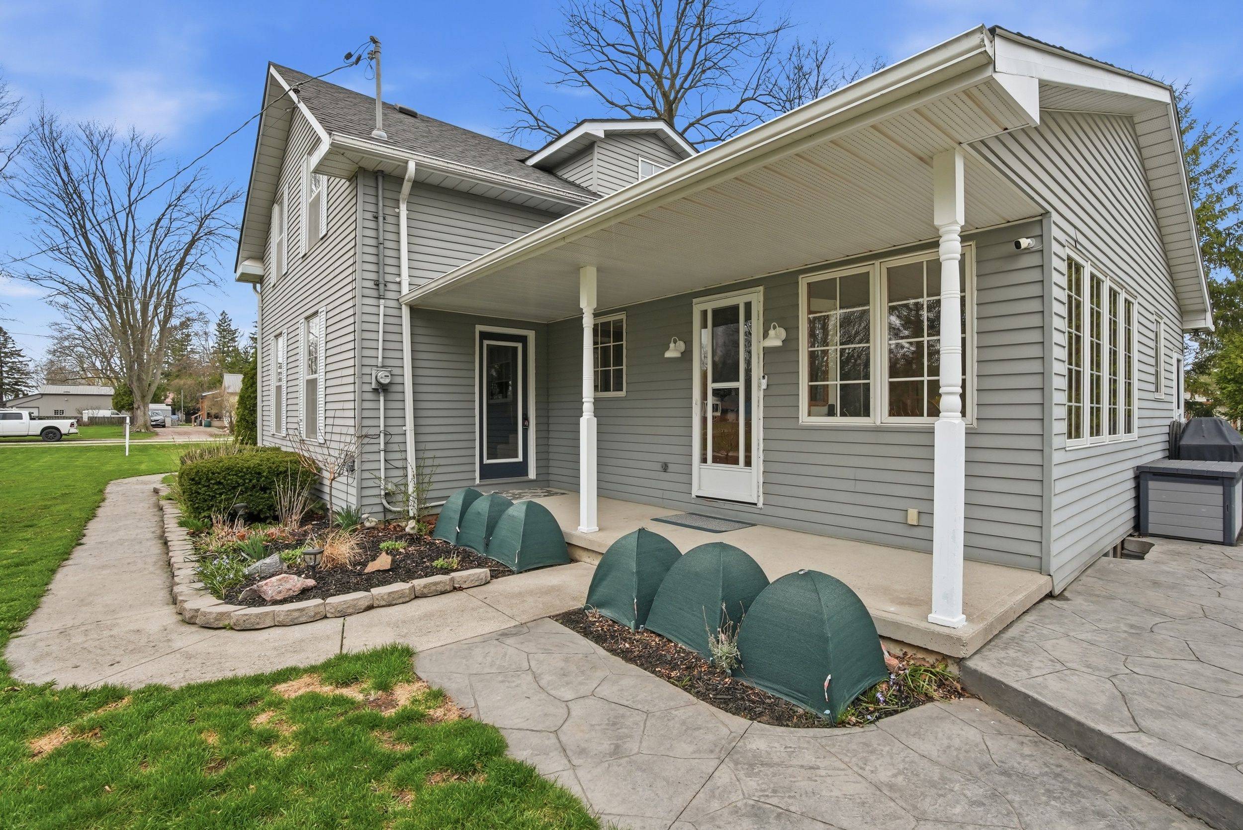 160 West Park DR S, North Middlesex, ON N0M 2K0