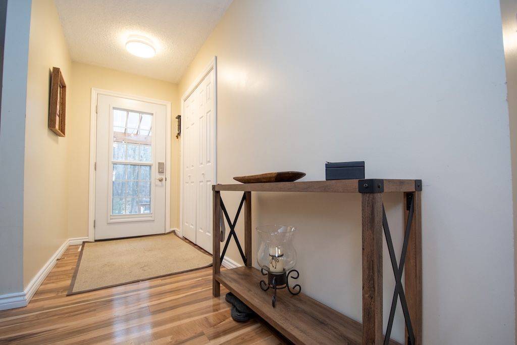 78 McFadden RD, North Kawartha, ON K0L 1A0