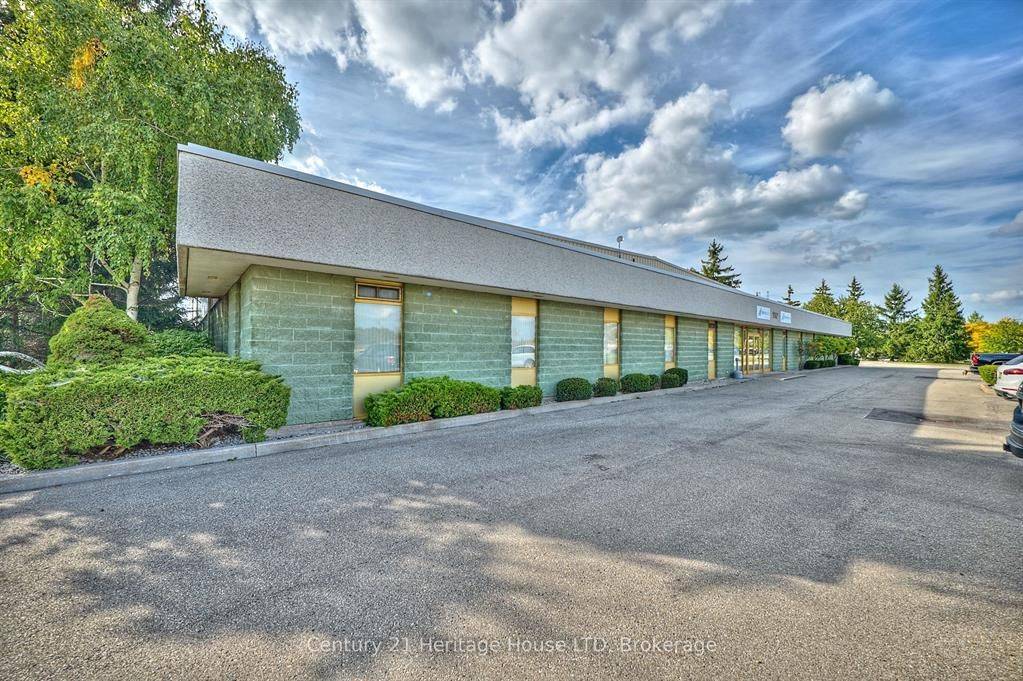 1767 Pettit RD, Fort Erie, ON L2A 5M4