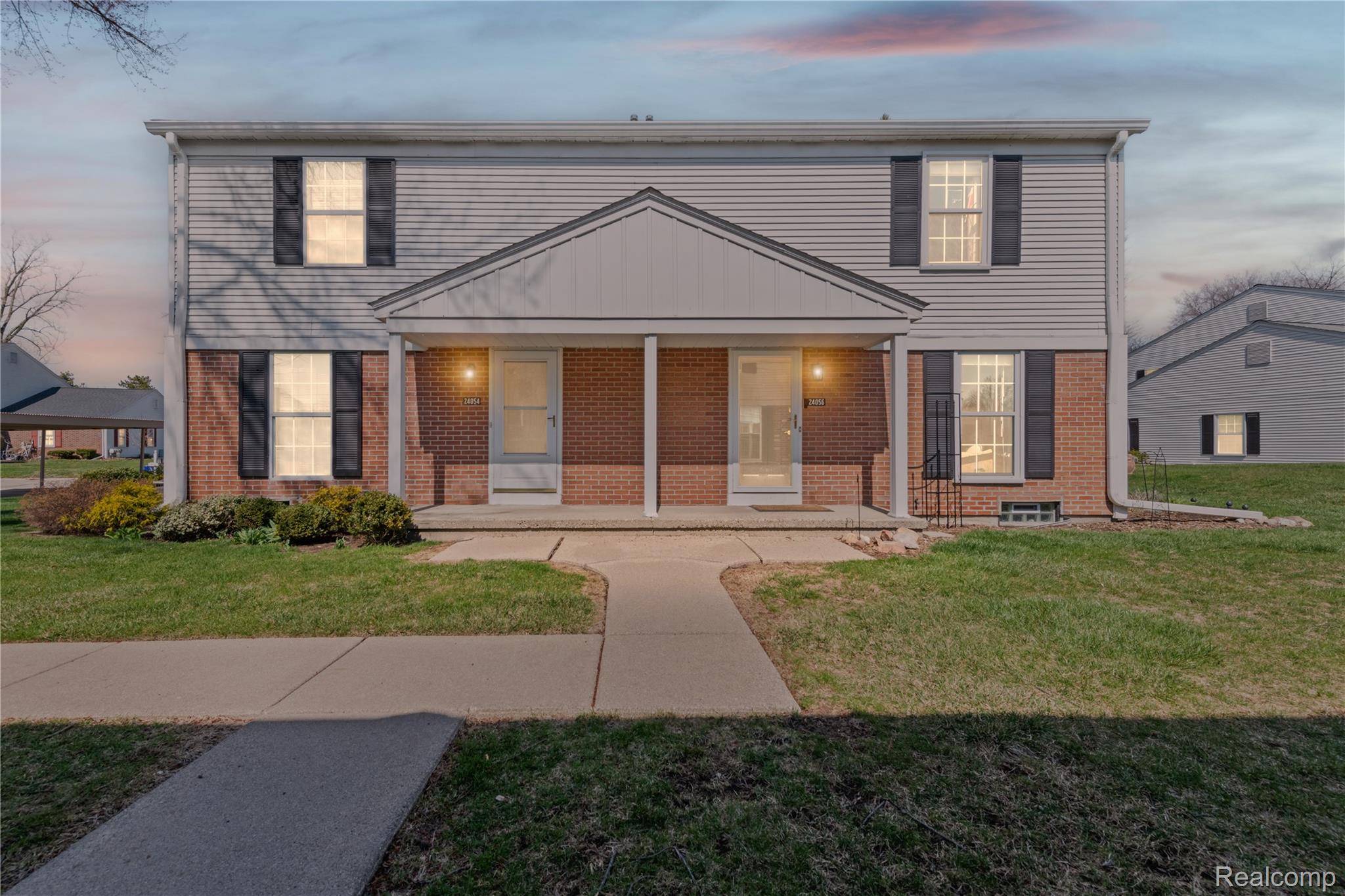 24054 Meadowbridge DR, Clinton Charter Township, MI 48035