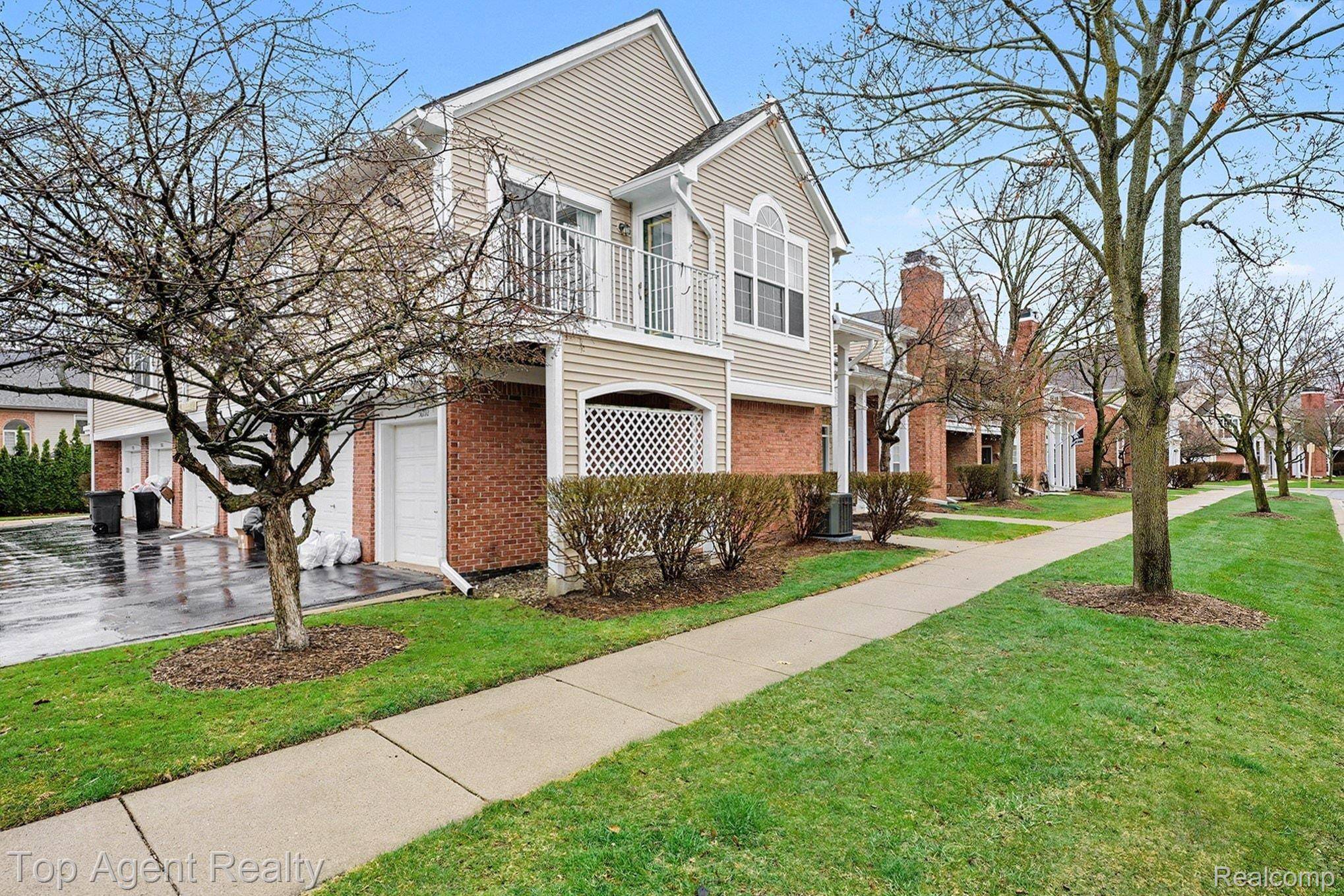 56192 Troon N, Shelby Charter Township, MI 48316