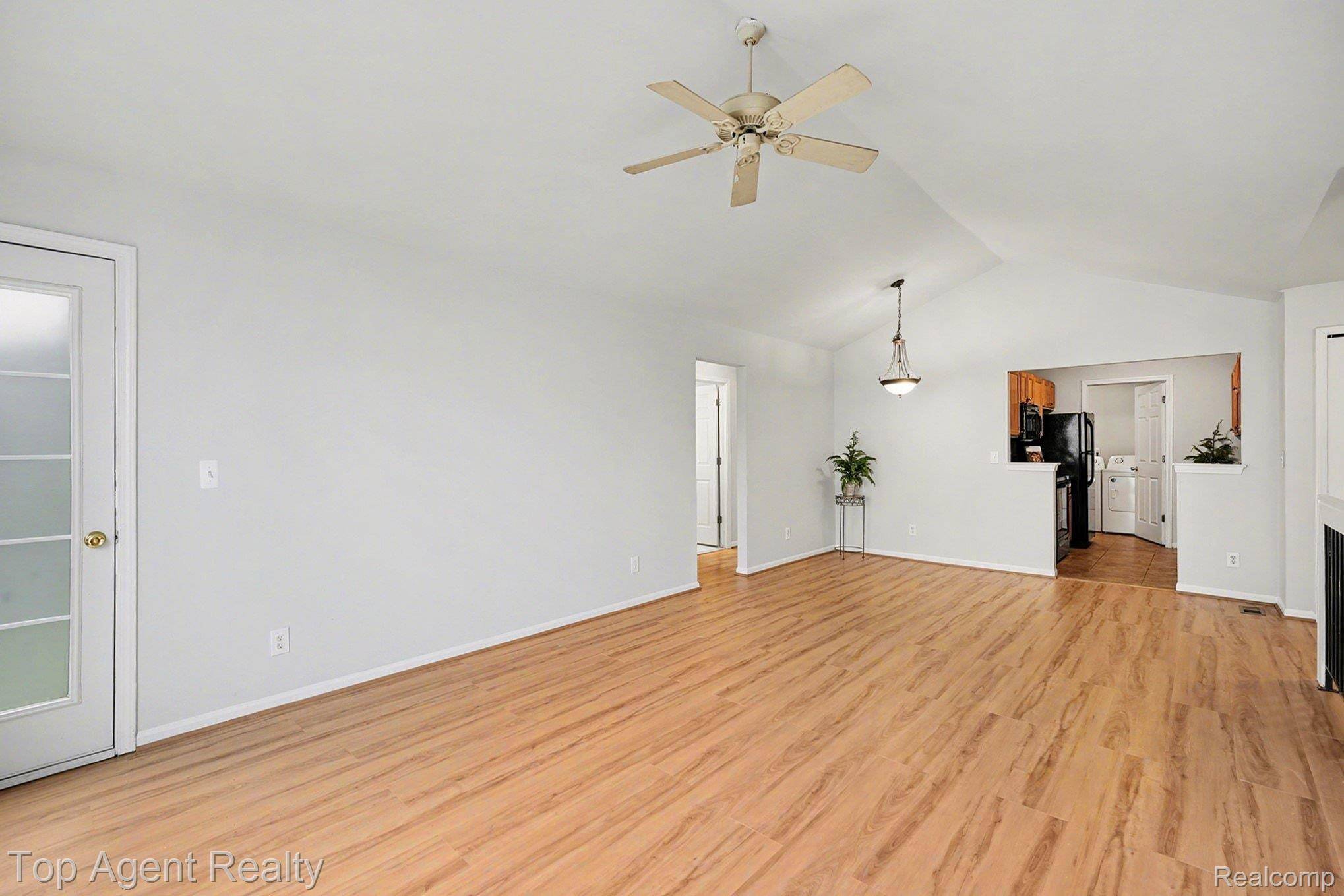 56192 Troon N, Shelby Charter Township, MI 48316