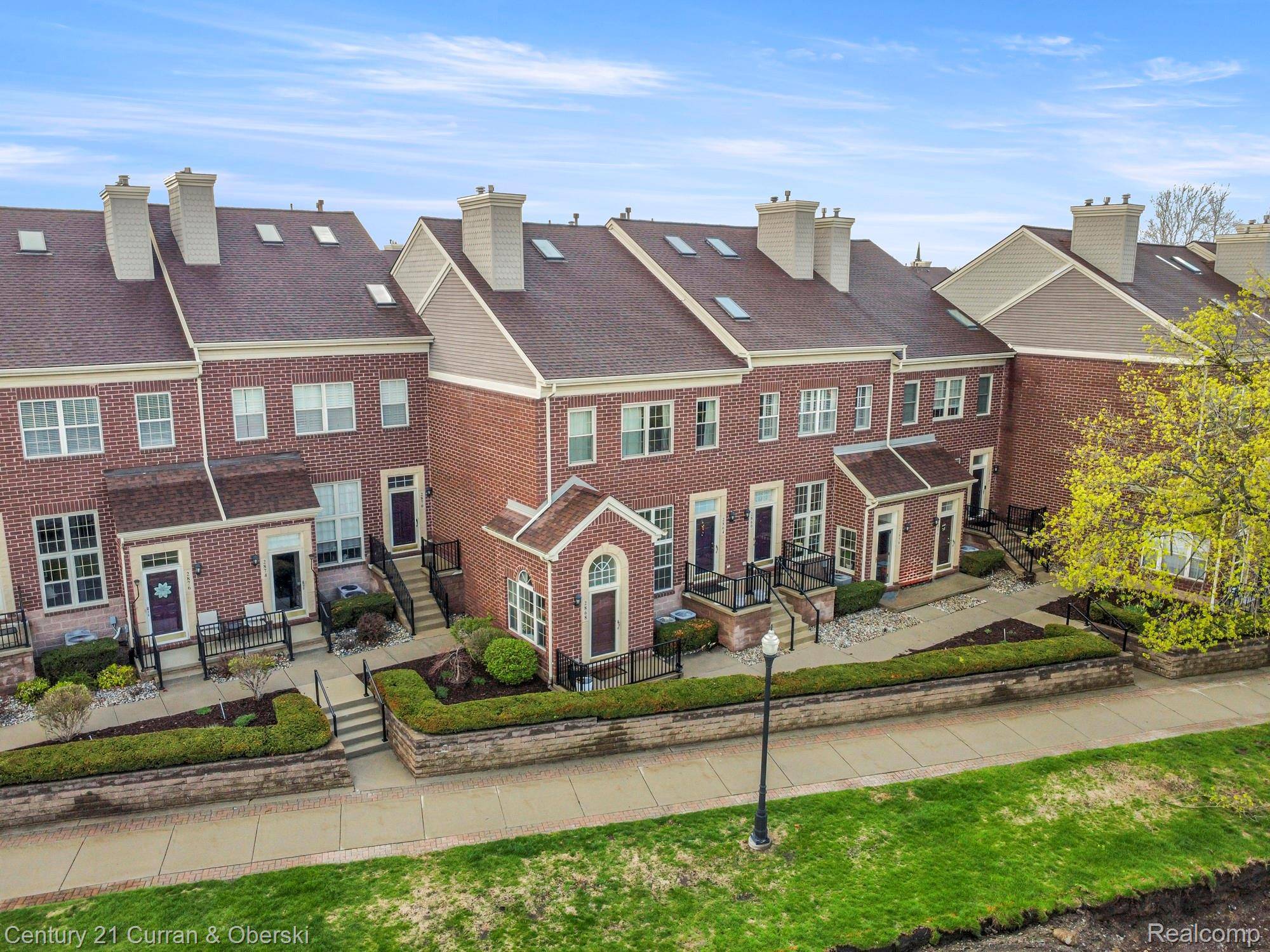 2868 Van Alstyne ST #22, Wyandotte, MI 48192