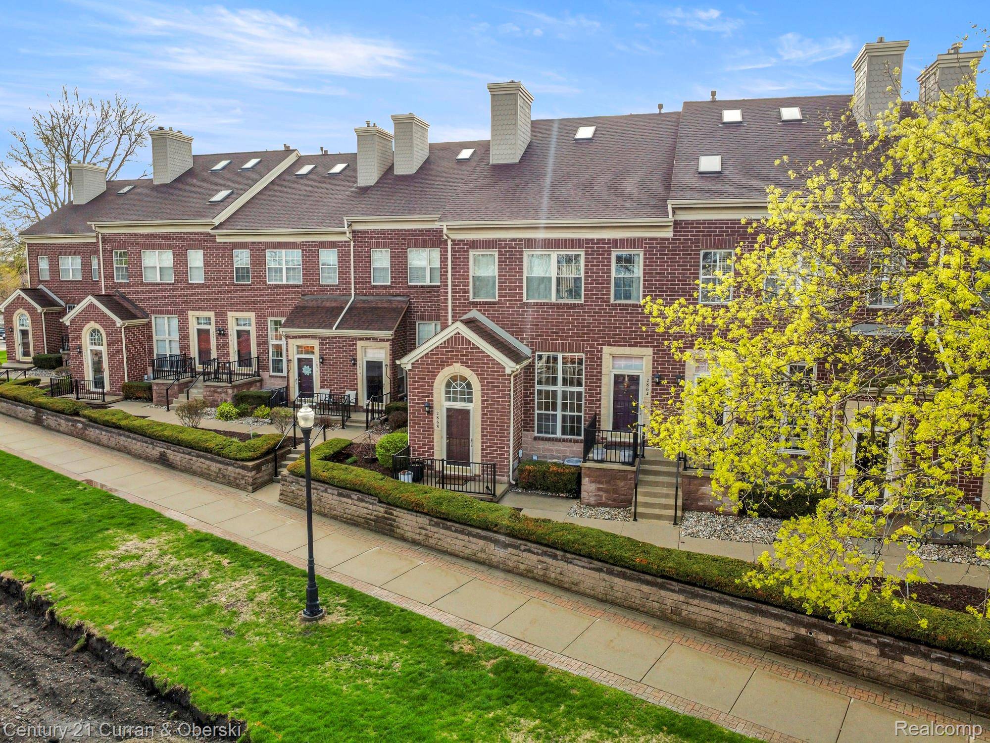 2868 Van Alstyne ST #22, Wyandotte, MI 48192