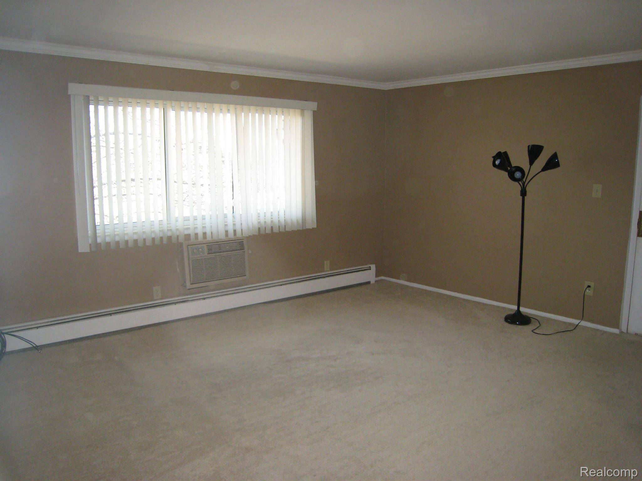 803 PLATE ST #207, Rochester, MI 48307