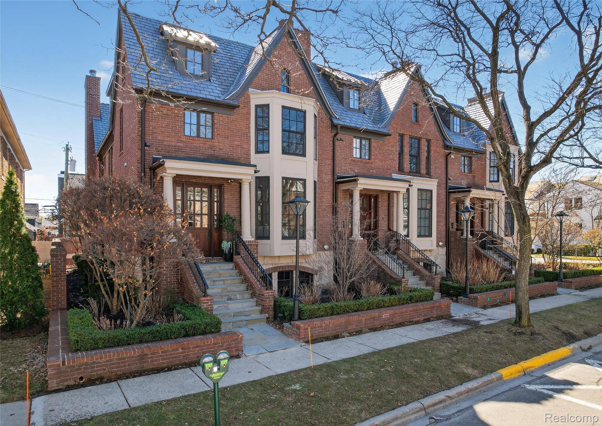 277 W Brown ST, Birmingham, MI 48009