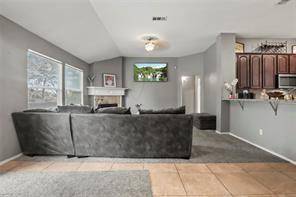 412 N Waterford Oaks Drive, Cedar Hill, TX 75104