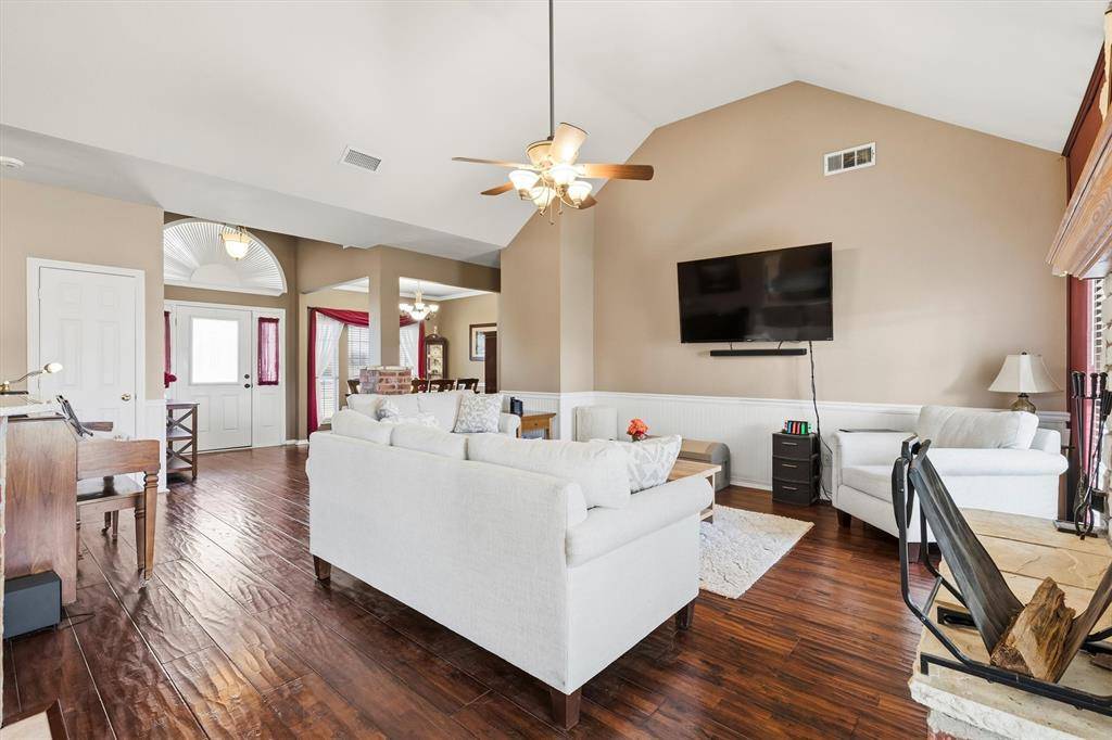 9920 County Road 540, Lavon, TX 75166