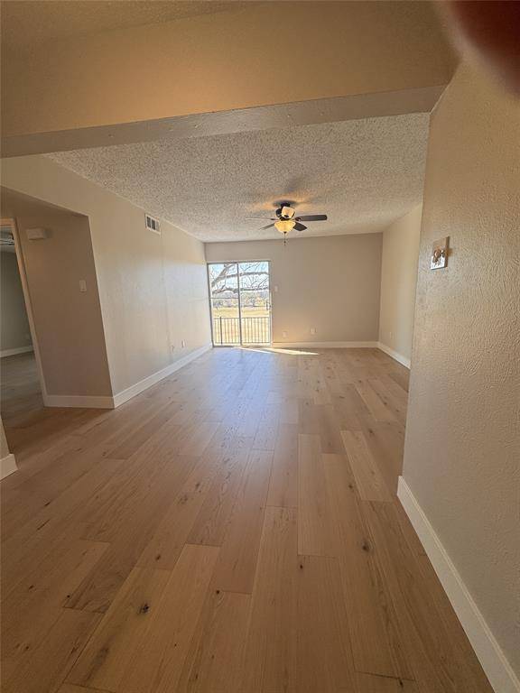 527 W Lookout Drive #223, Richardson, TX 75080