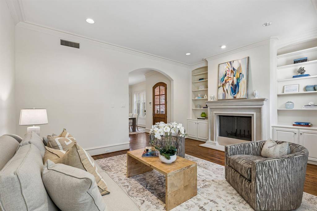 4332 Emerson Avenue, University Park, TX 75205