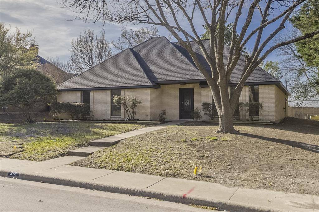 212 Pueblo Drive, Waxahachie, TX 75165