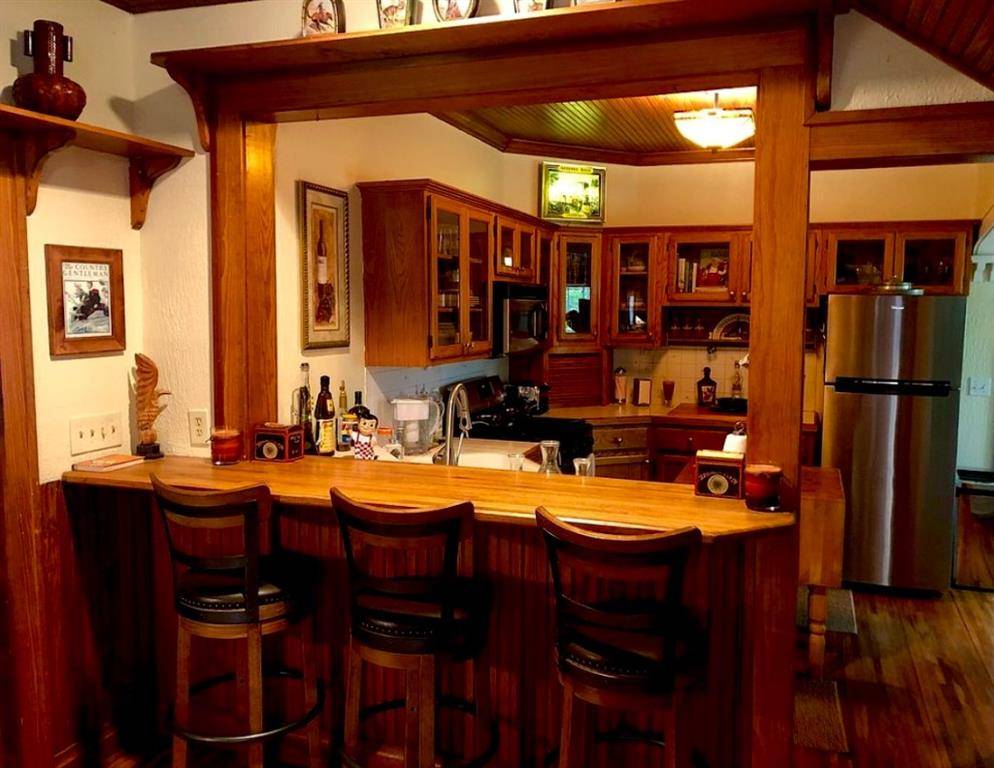 1001 S Locust Street, Clarksville, TX 75426