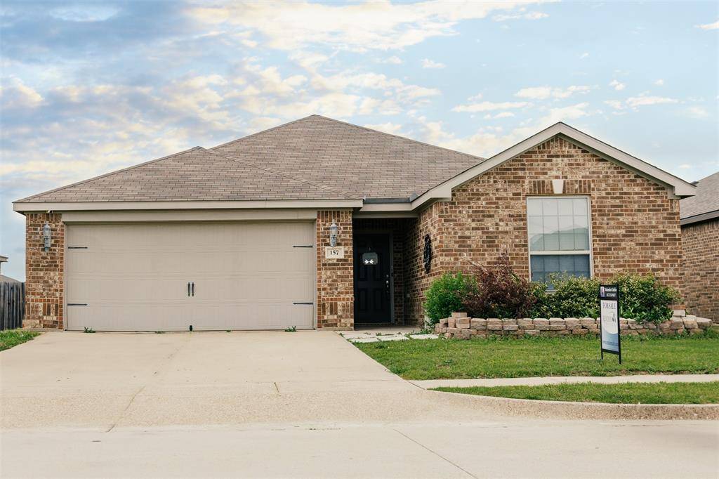157 Presidents Way, Venus, TX 76084