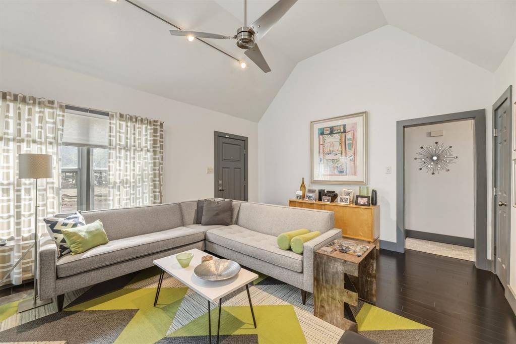 4117 Throckmorton Street, Dallas, TX 75219