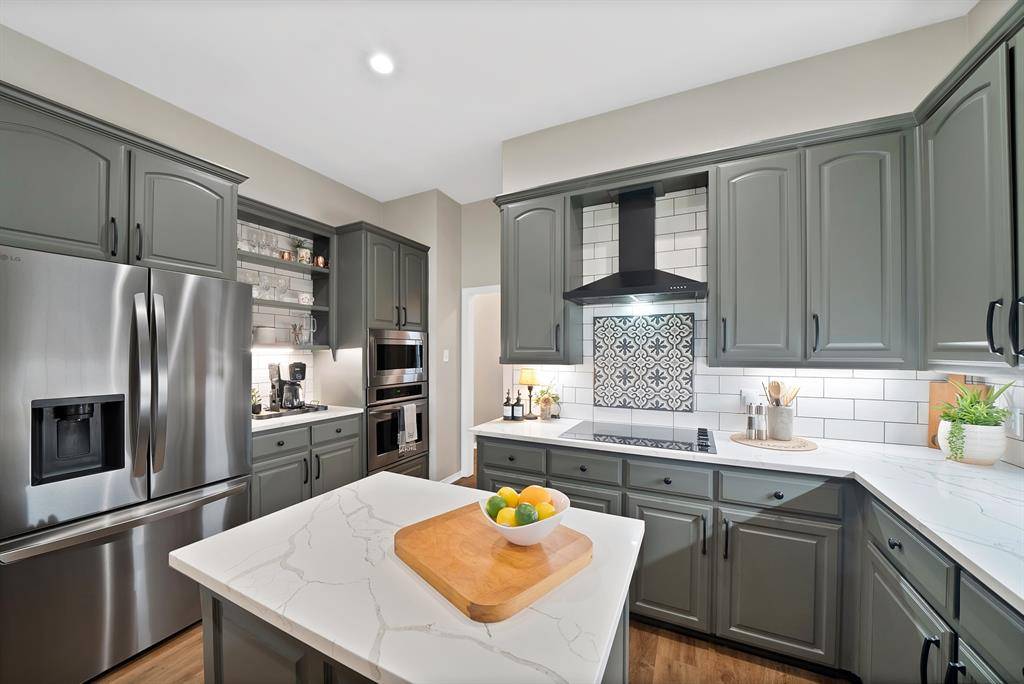 163 N Savanna Drive, Rhome, TX 76078