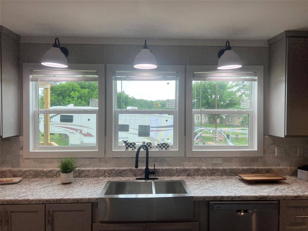 1313 Sheri Lane N, Pelican Bay, TX 76020