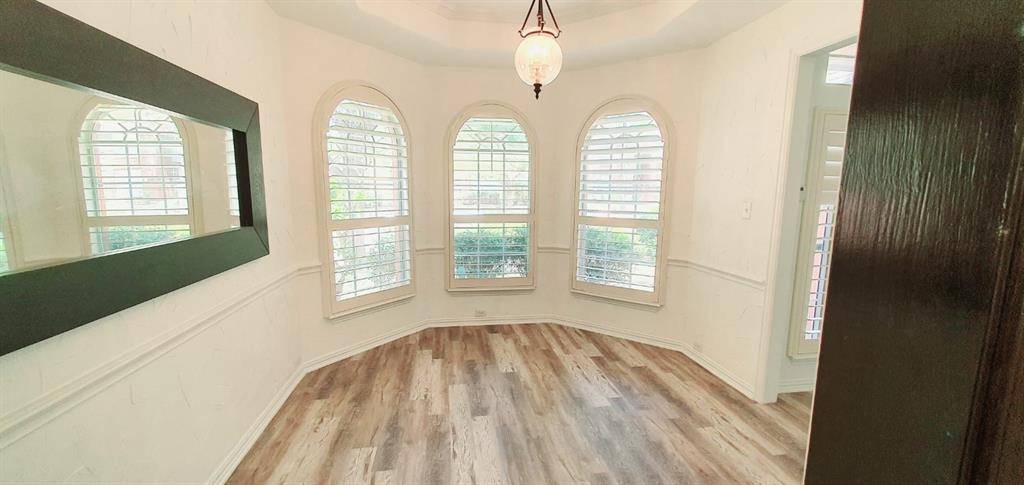 9720 Windy Hollow Drive, Irving, TX 75063