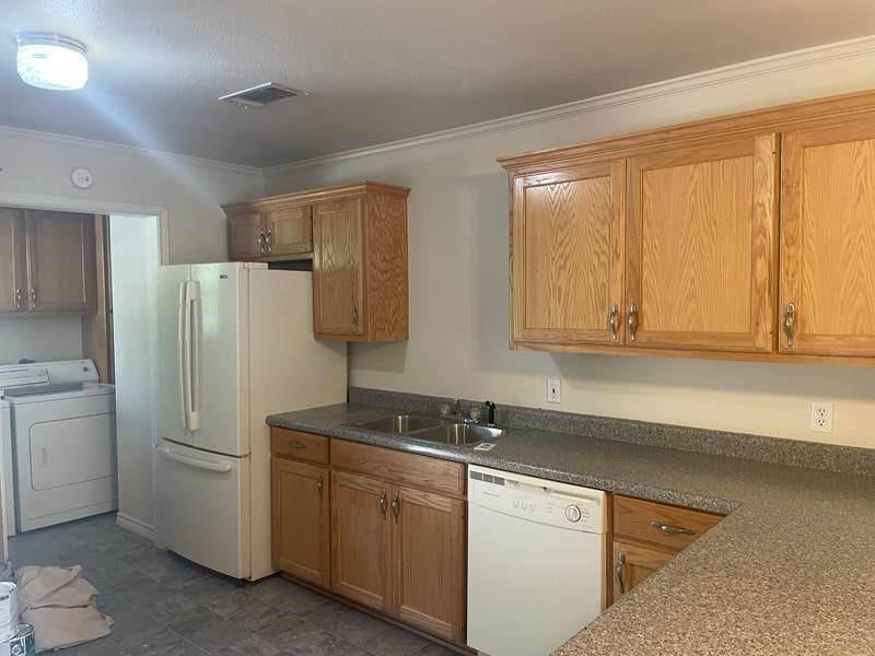 389 W Sloan Street, Stephenville, TX 76401