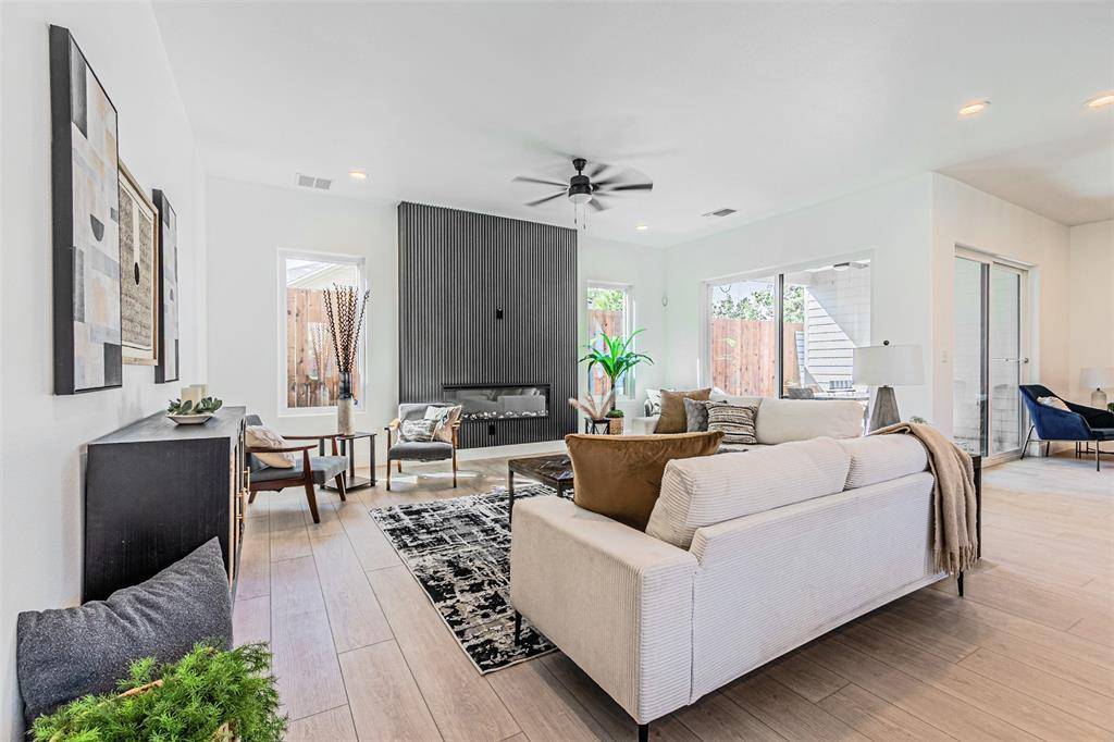 4309 SYLVESTER Street, Dallas, TX 75219