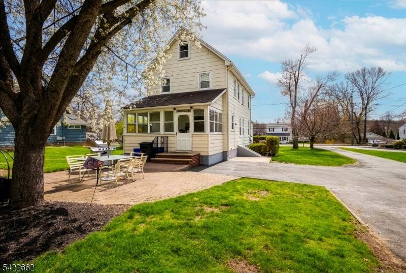 141 Fairfield Ave, West Caldwell Twp., NJ 07006