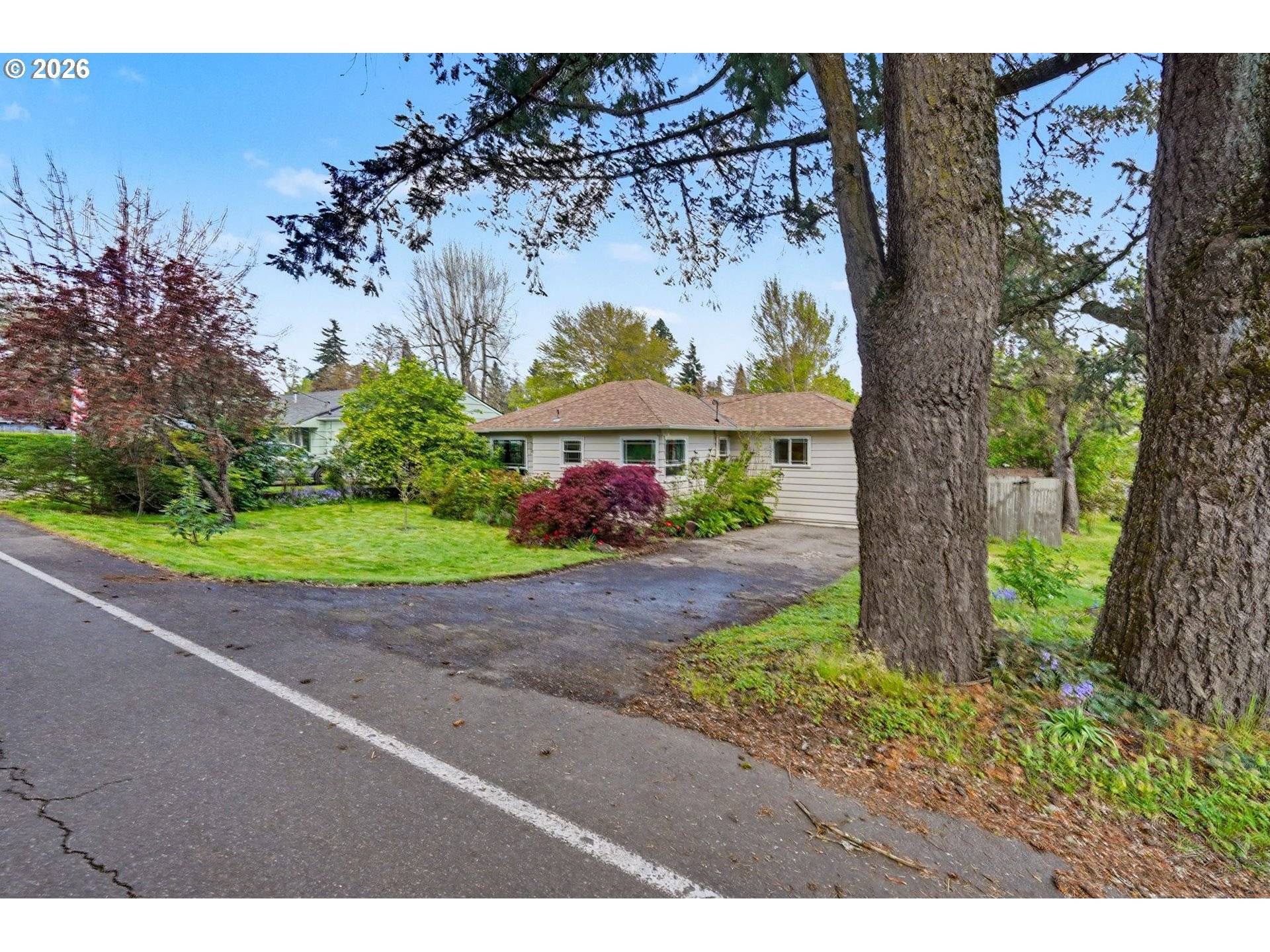 895 RATCLIFF DR SE, Salem, OR 97302