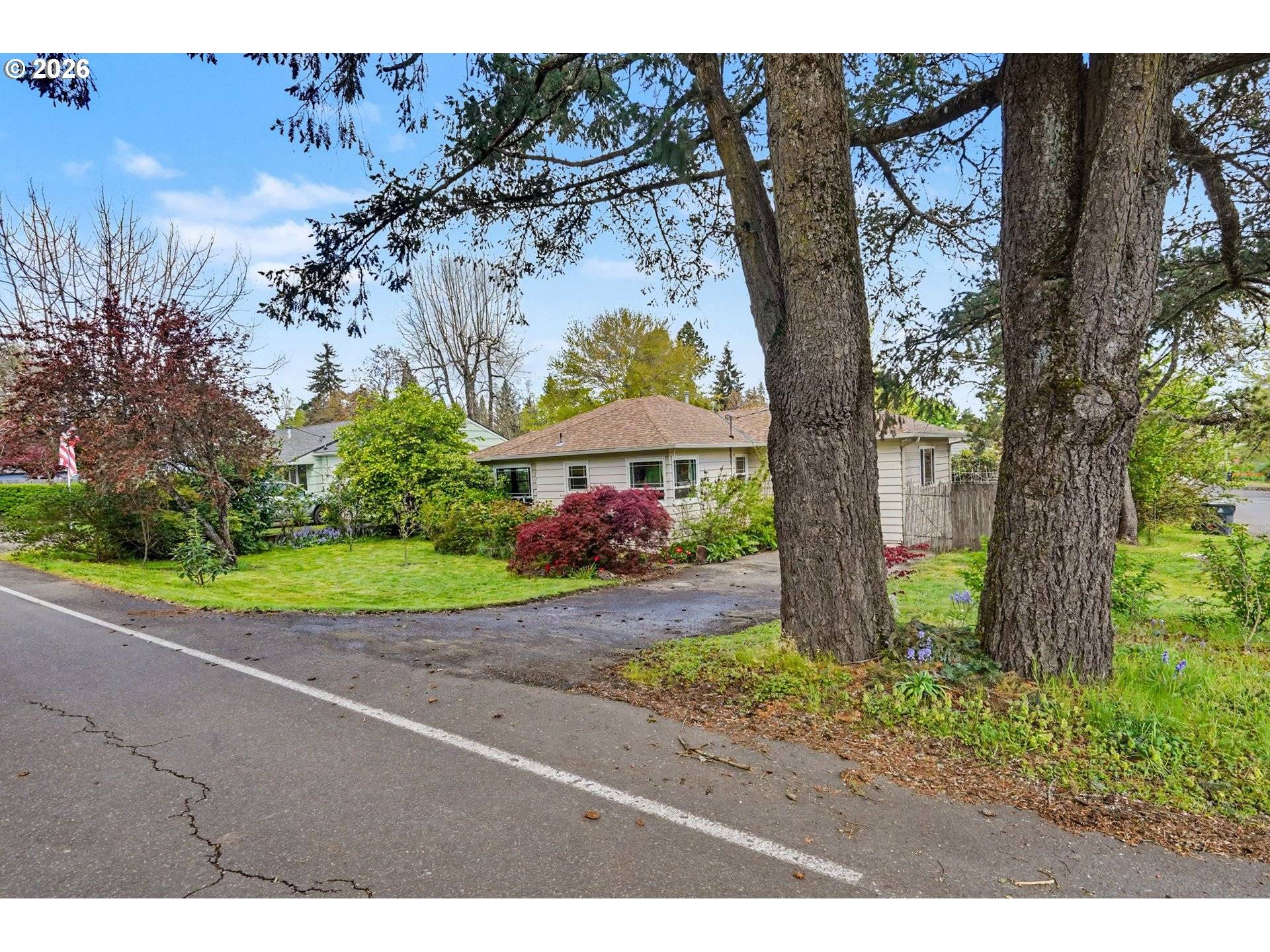 895 RATCLIFF DR SE, Salem, OR 97302