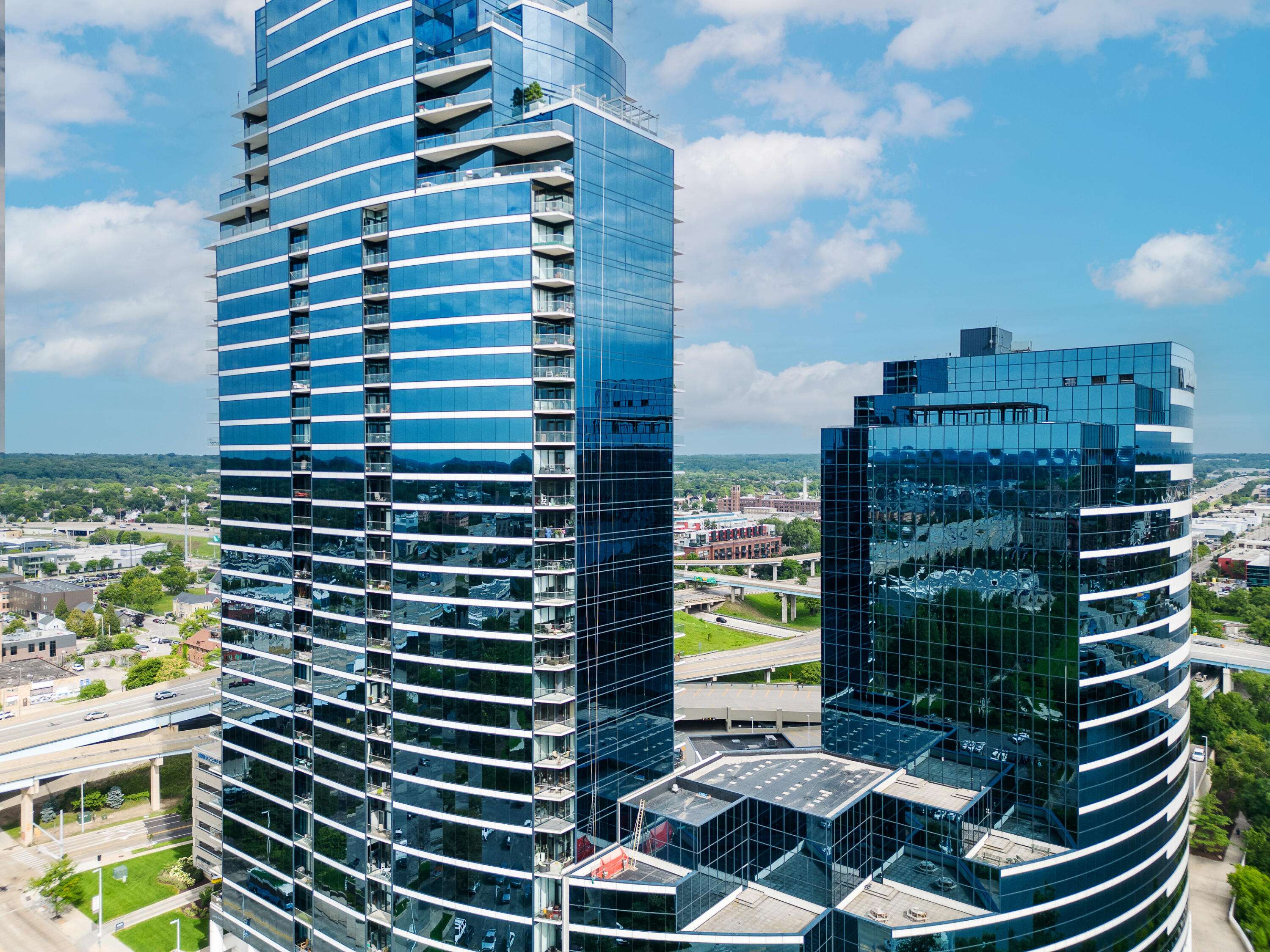 335 Bridge Street NW #1705, City Of Grand Rapids, MI 49504