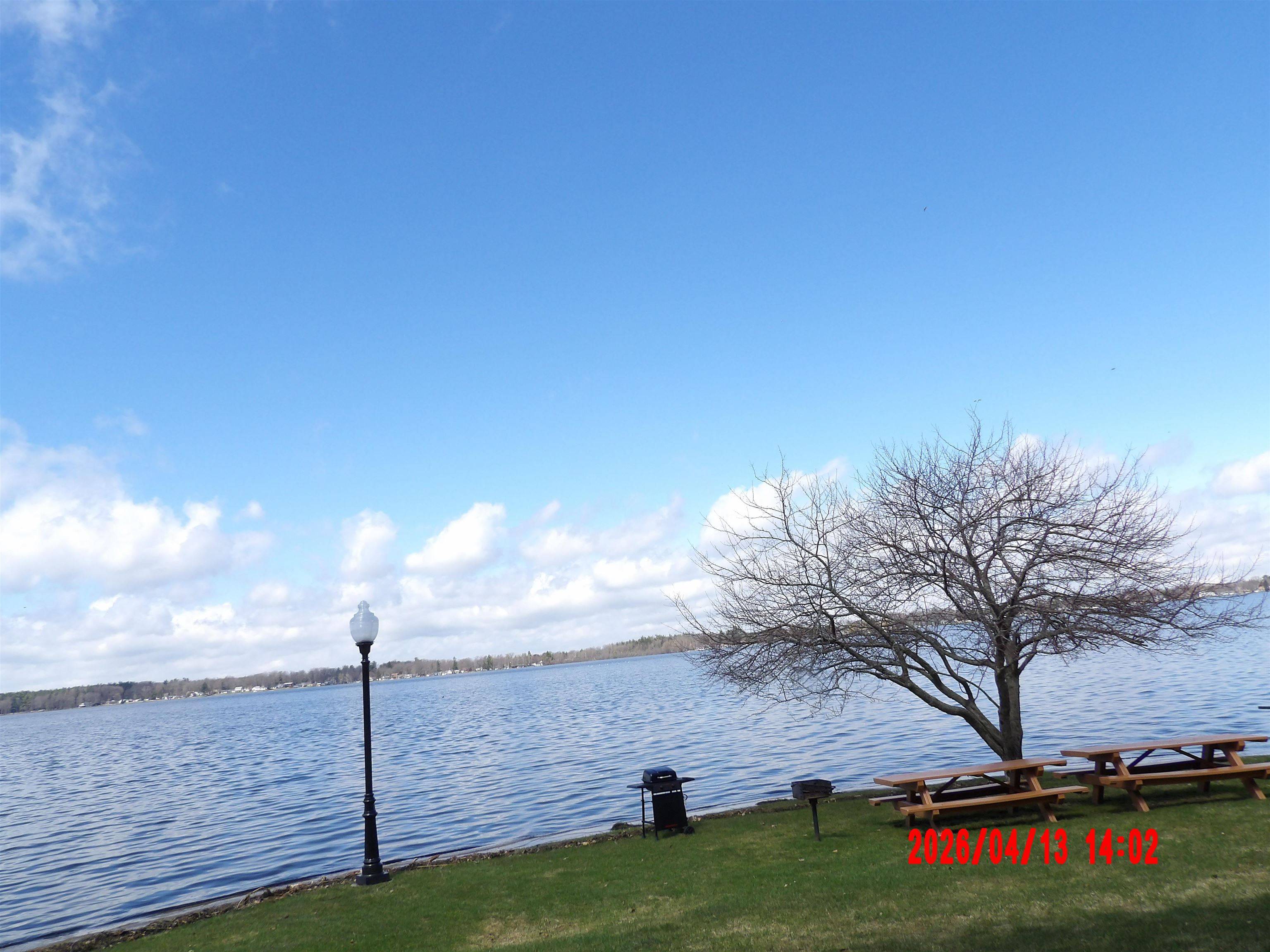 1246 Sunnyside DR, Cadillac, MI 49601