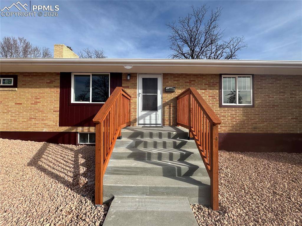 2005 LARK DR, Colorado Springs, CO 80909