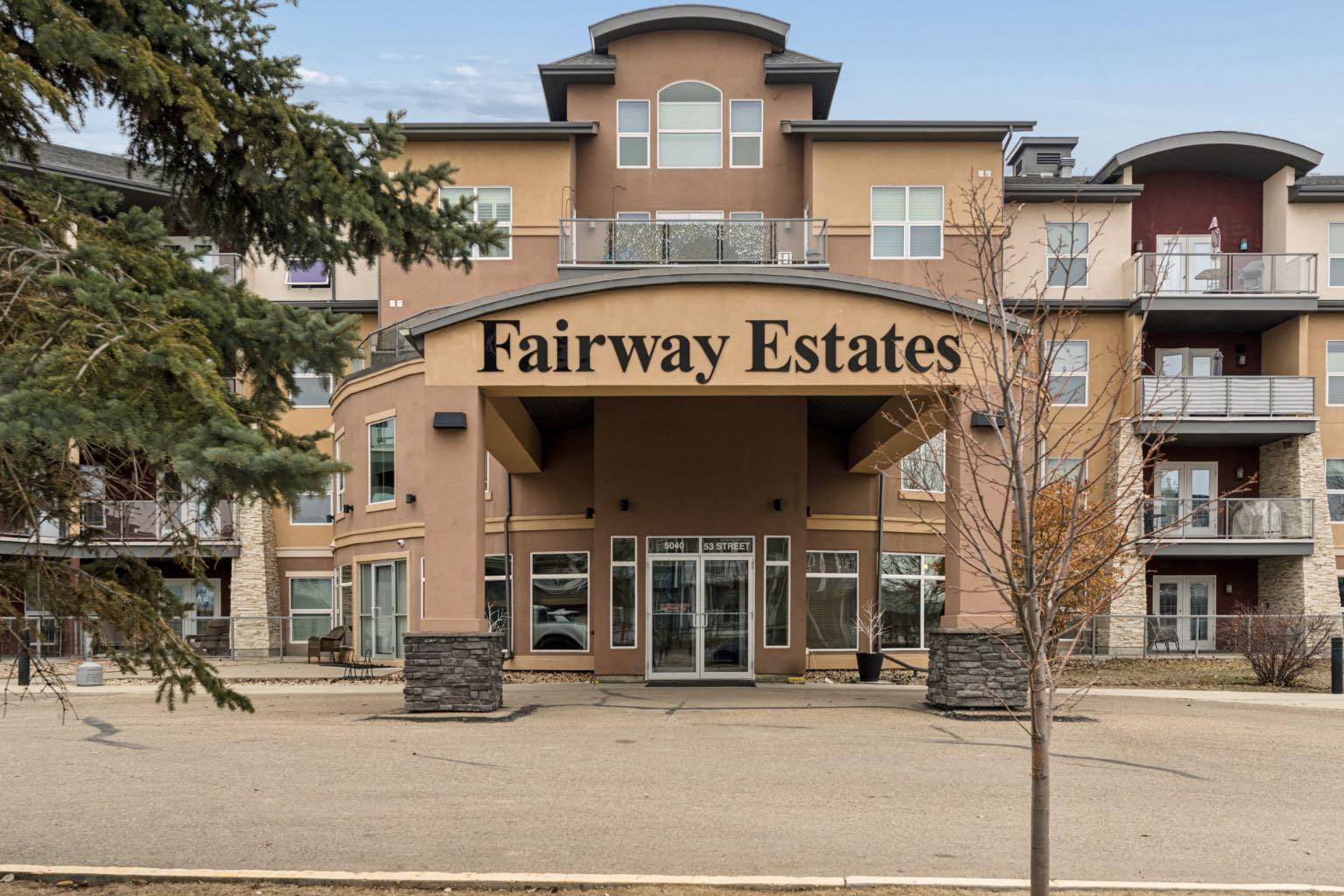 5040 53 ST #113, Sylvan Lake, AB T4S 0A1