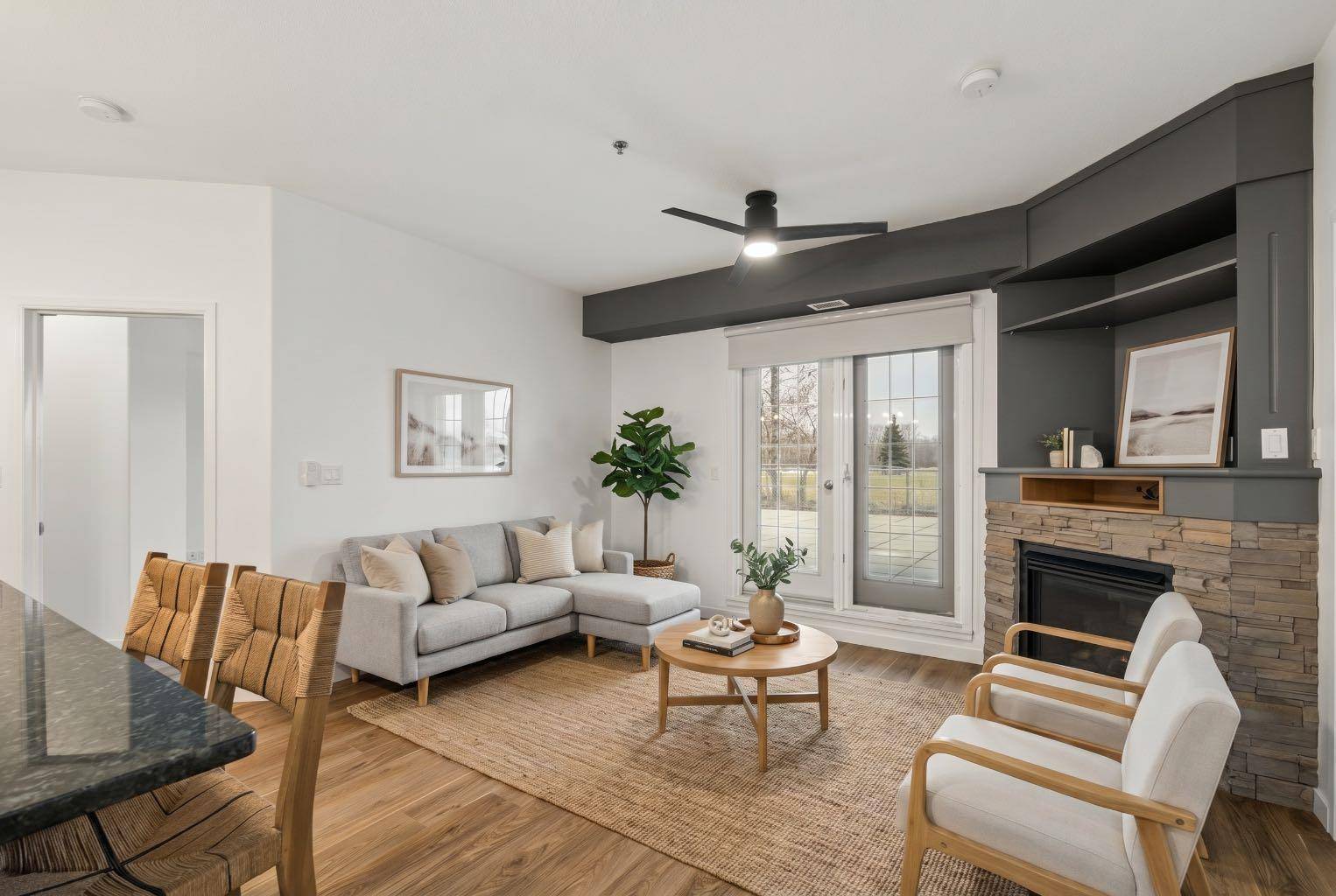 5040 53 ST #113, Sylvan Lake, AB T4S 0A1