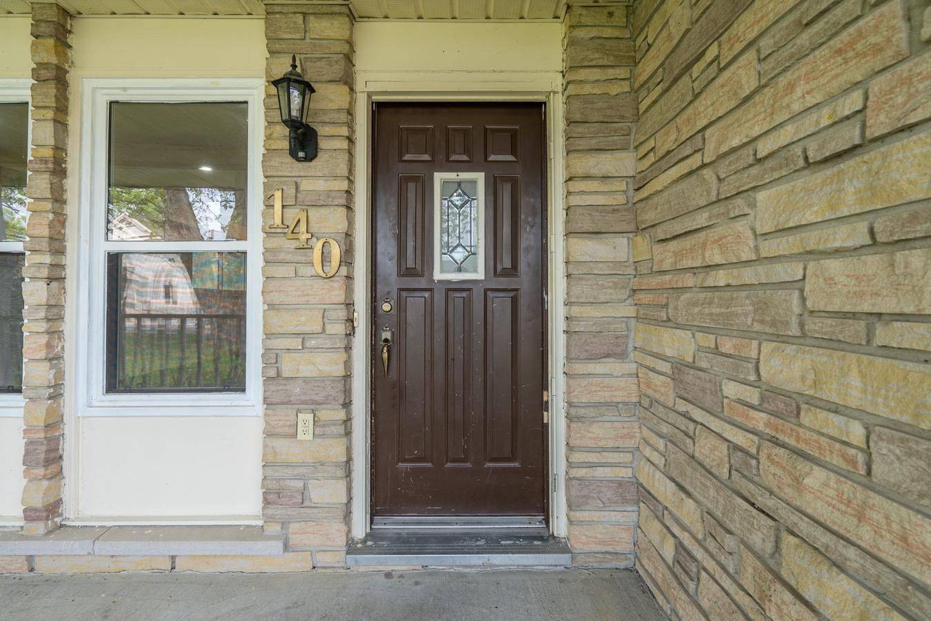 140 Sand RD, East Gwillimbury, ON L9N 1H9