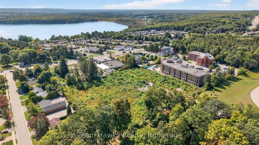 319 Gervais ST #1A, Midland, ON L4R 4C6