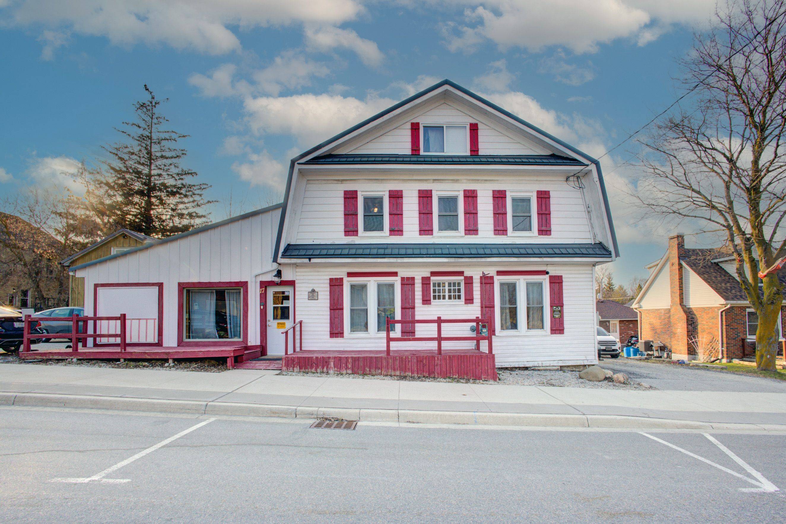 17 Arthur ST E, Minto, ON N0G 1Z0