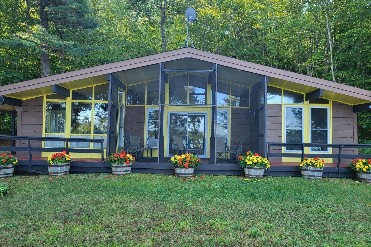 1087 Glenmount RD, Lake Of Bays, ON P0B 1A0