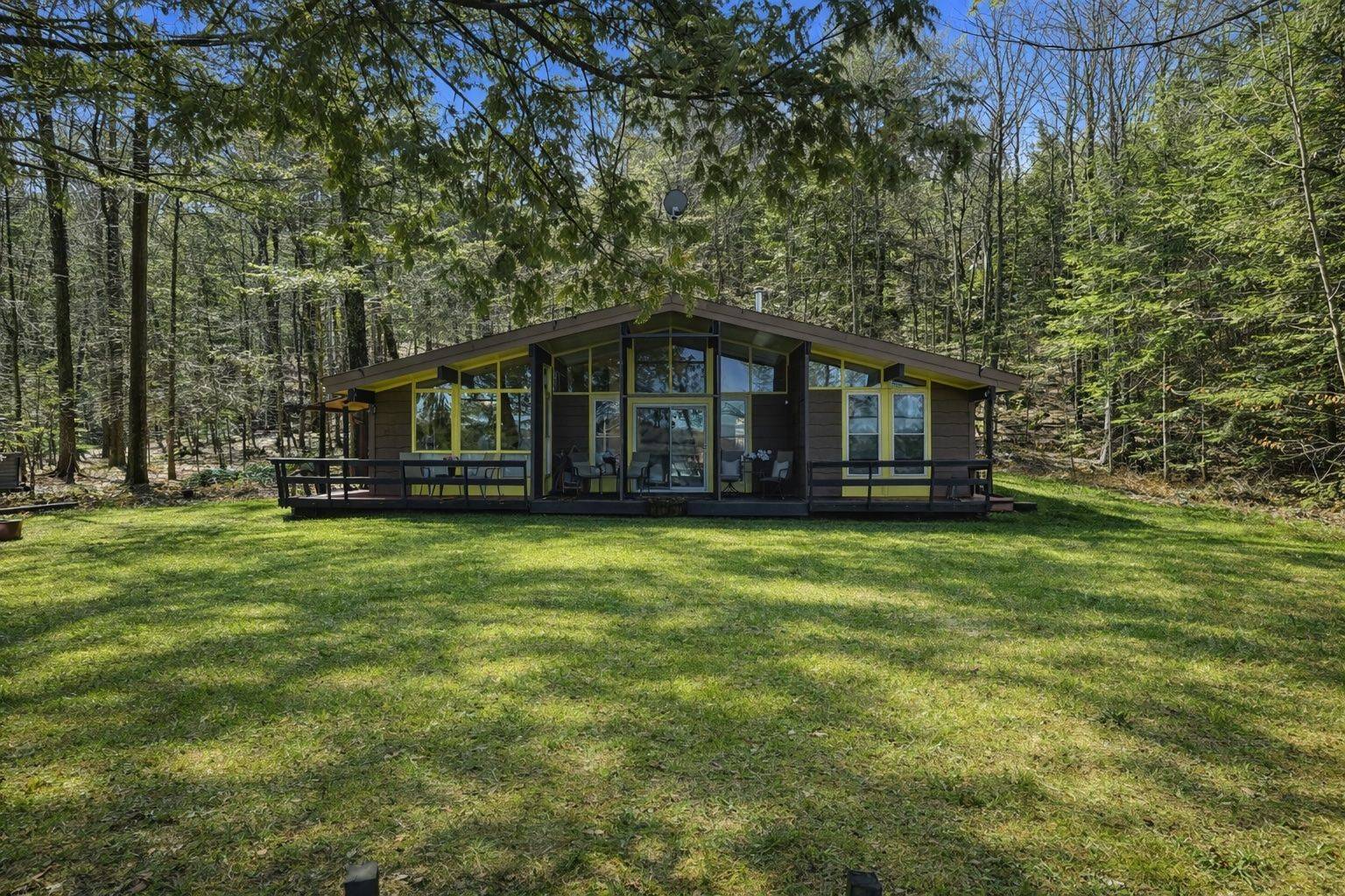 1087 Glenmount RD, Lake Of Bays, ON P0B 1A0