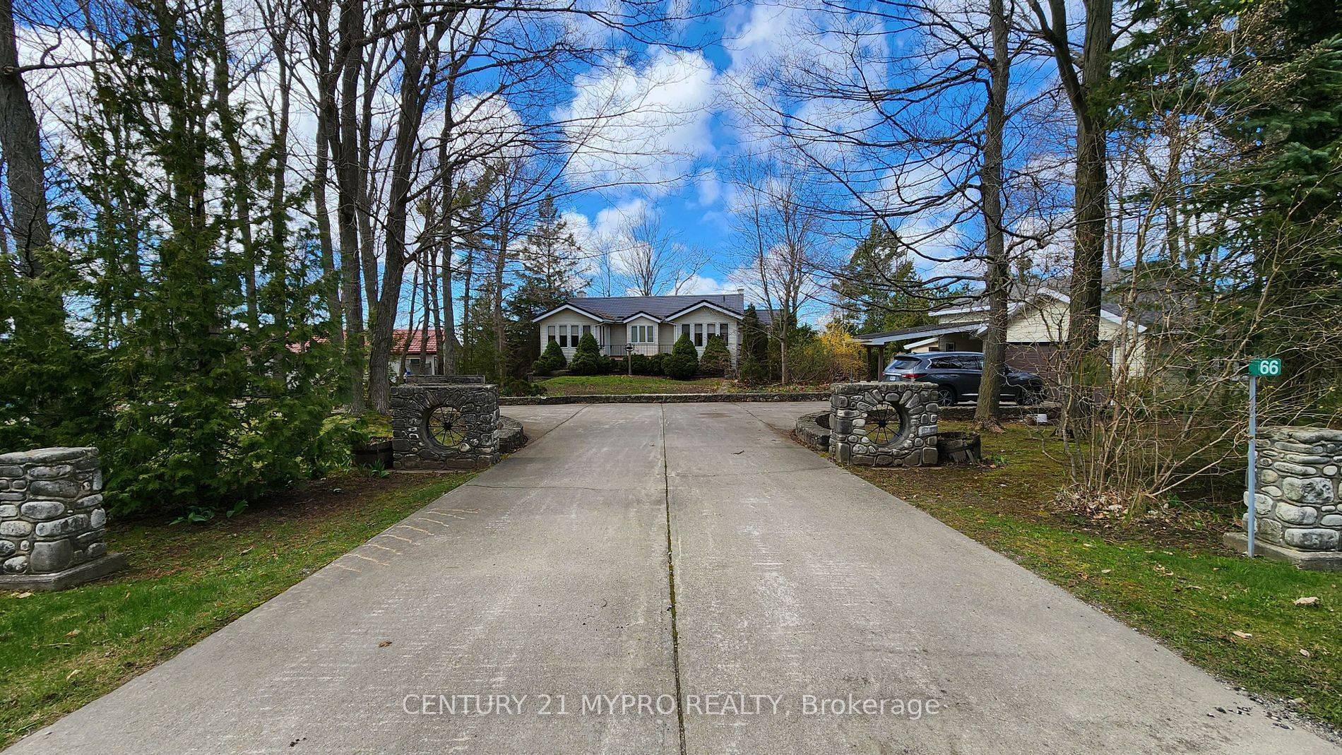 66 Moore ST, Northern Bruce Peninsula, ON N0H 1W0