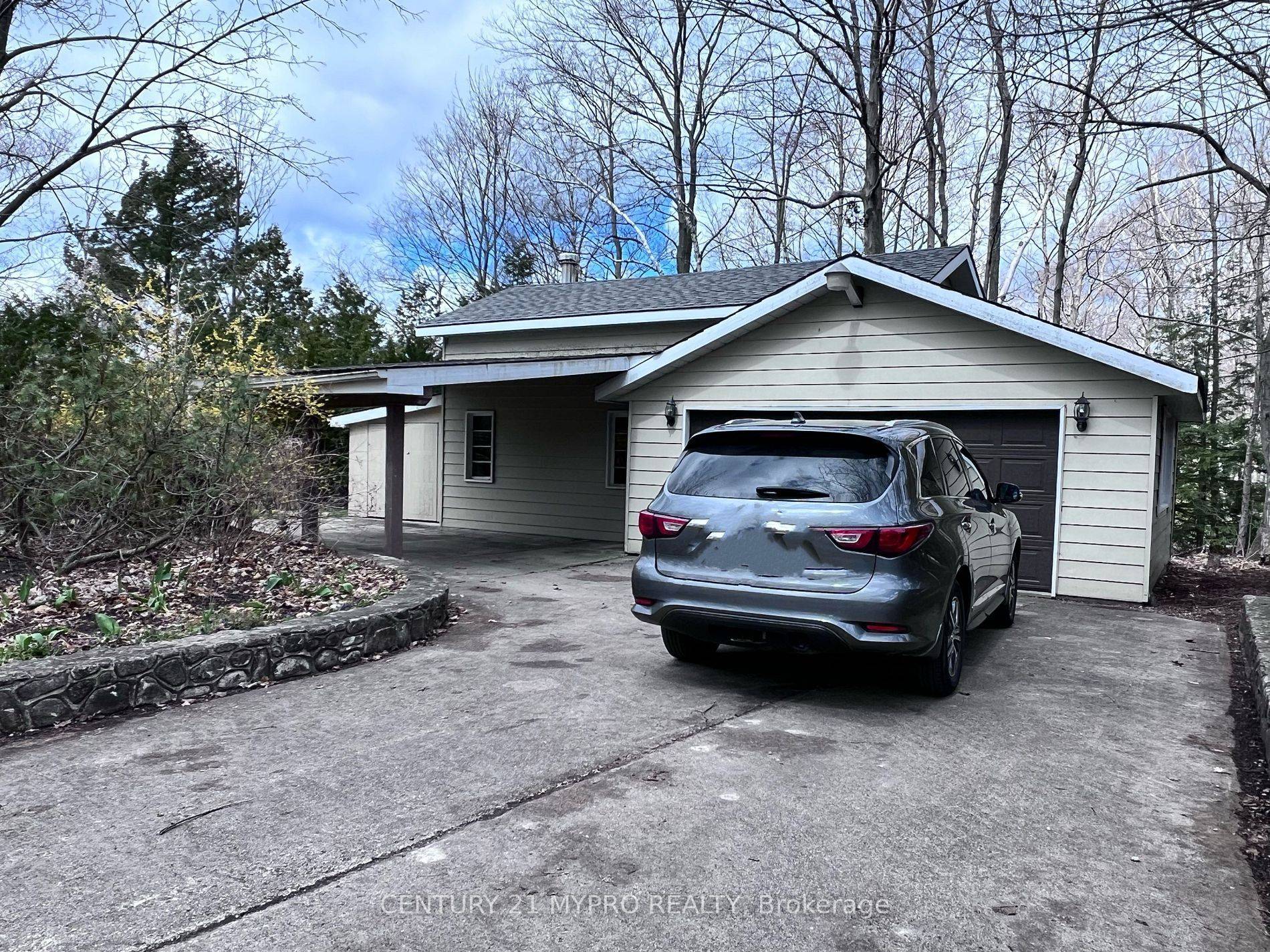 66 Moore ST, Northern Bruce Peninsula, ON N0H 1W0