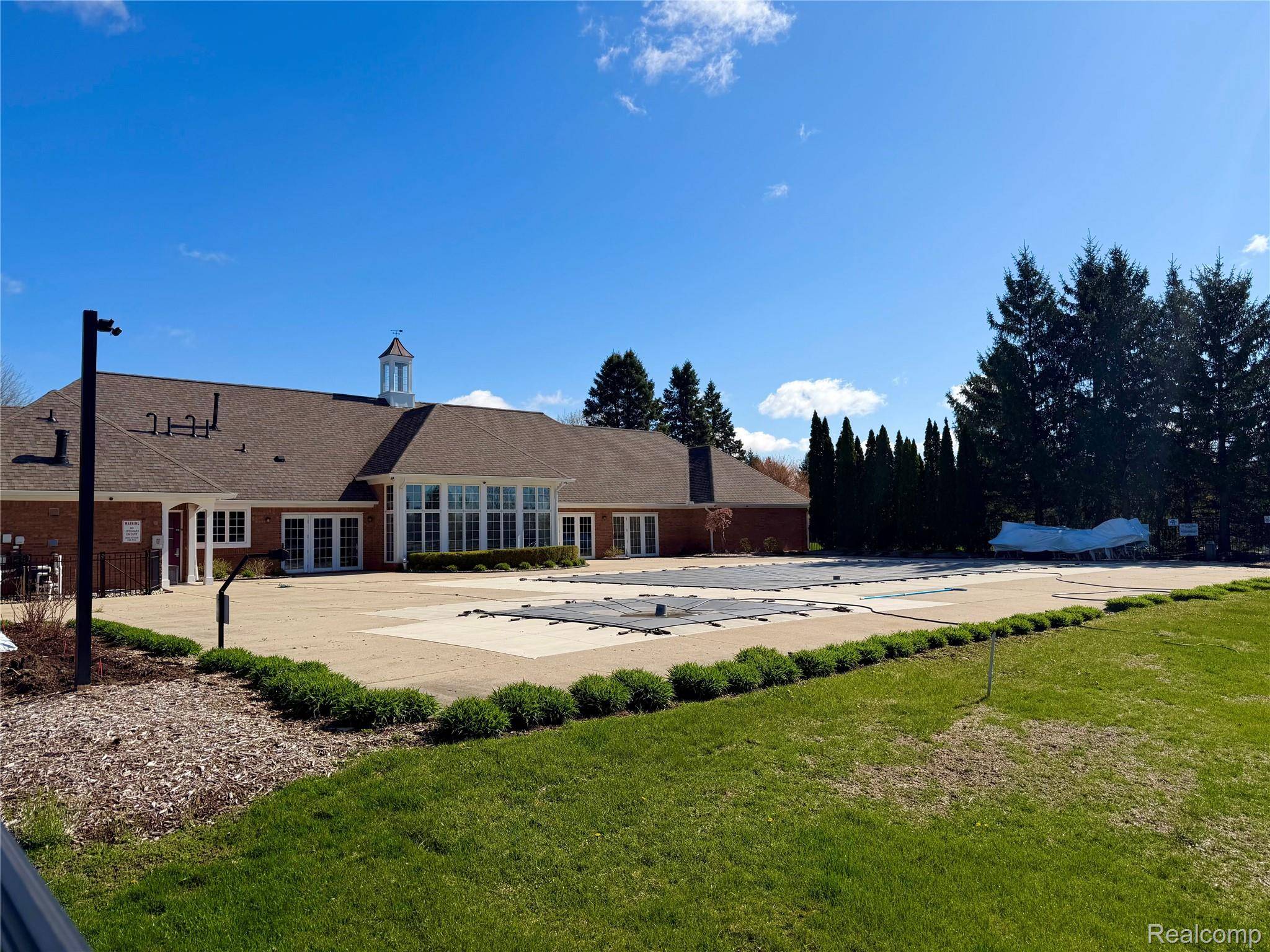 56567 Scotland BLVD, Shelby Charter Township, MI 48316