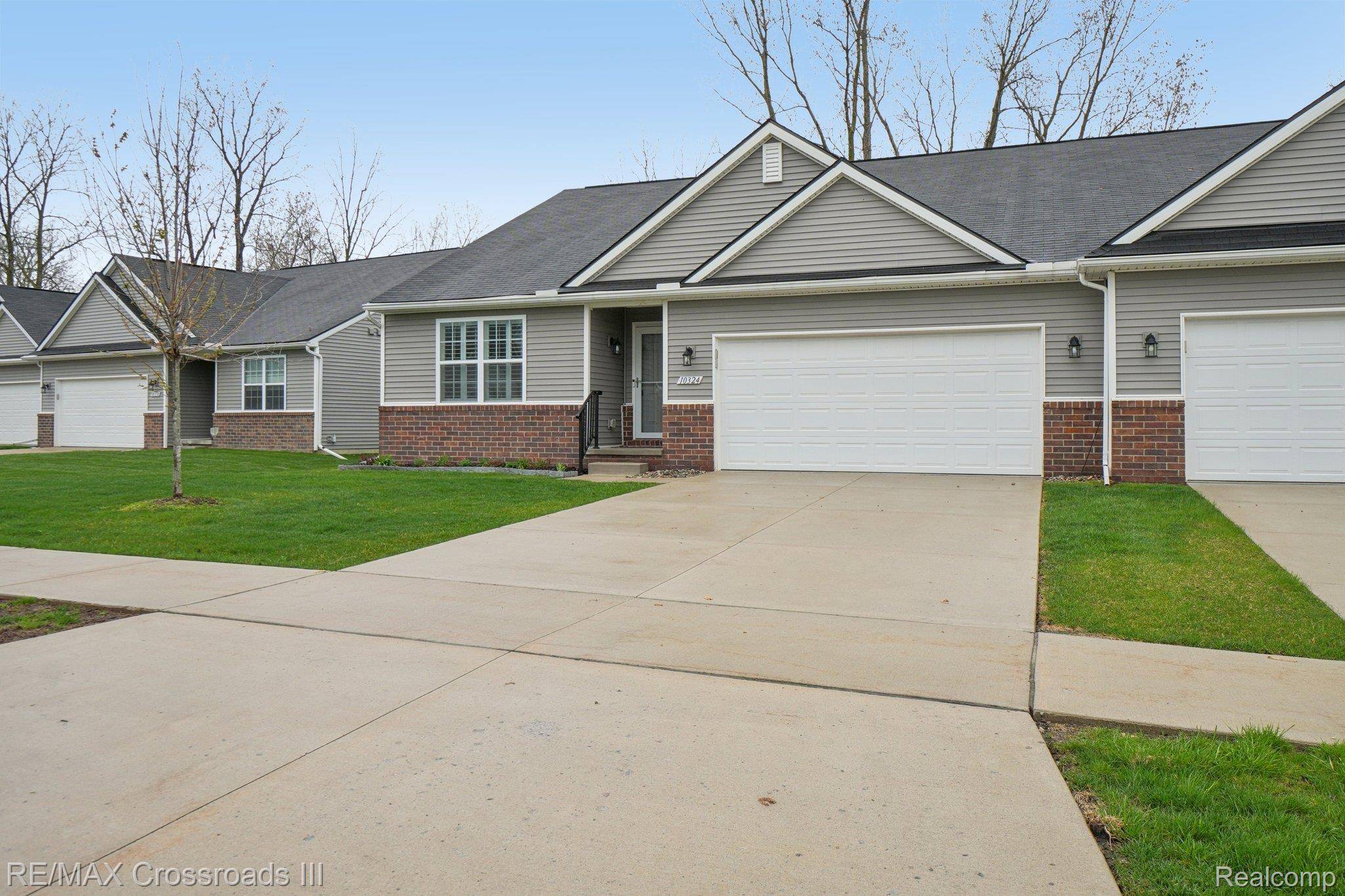 10324 Swan Lake CIR, Ypsilanti Charter Township, MI 48197
