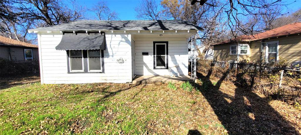 8112 Melrose Street E, White Settlement, TX 76108