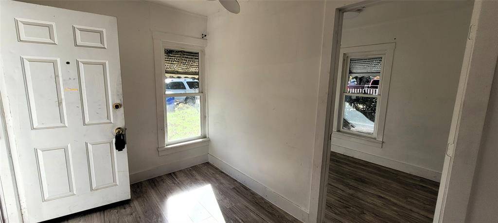 8112 Melrose Street E, White Settlement, TX 76108