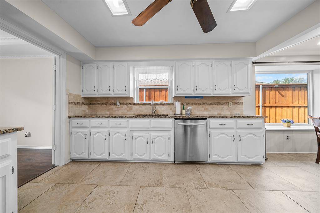 9727 Amberley Drive, Dallas, TX 75243