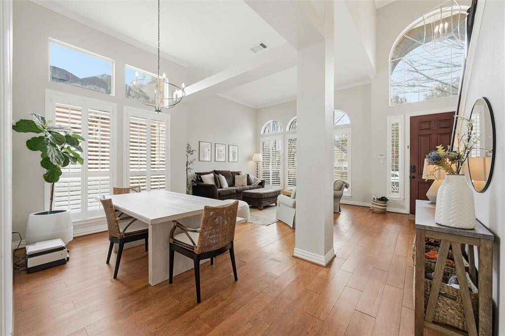 3848 Walden Way, Dallas, TX 75287