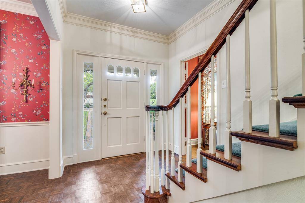 16920 Preston Bend Drive, Dallas, TX 75248