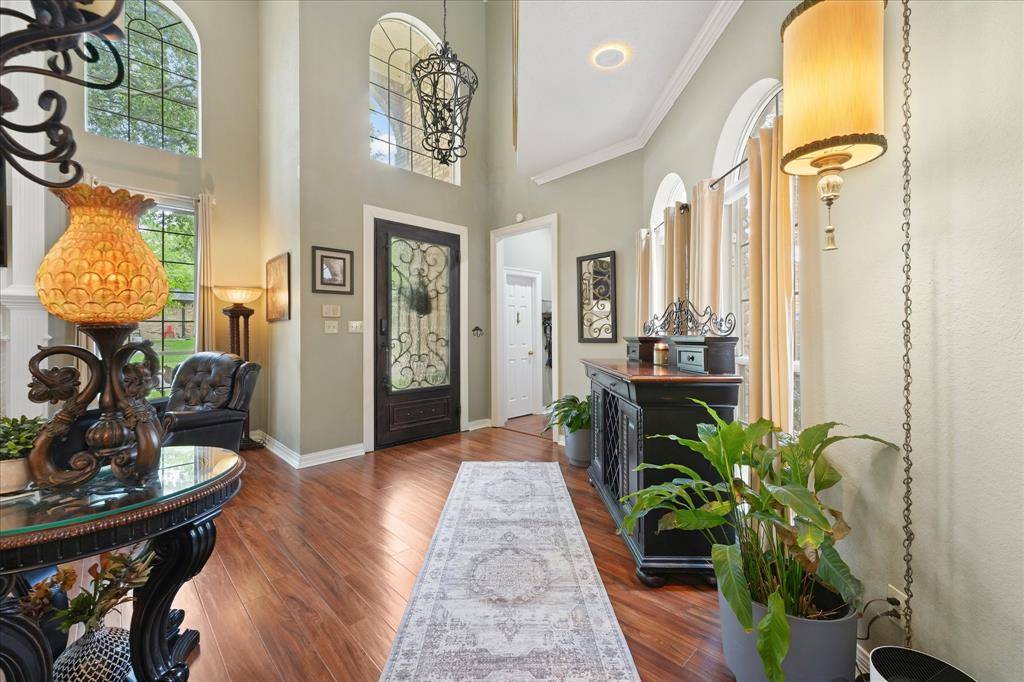 626 Creekbend Drive, Mesquite, TX 75149