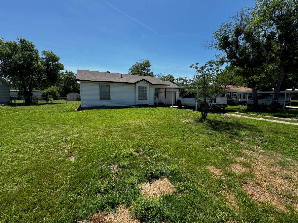 5125 Flagstone Drive, Sansom Park, TX 76114